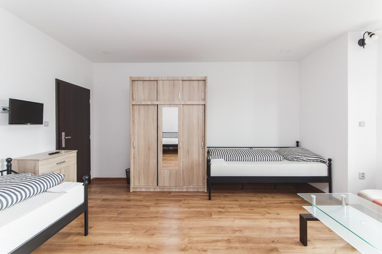 Villa U Areny Острава Екстериор снимка