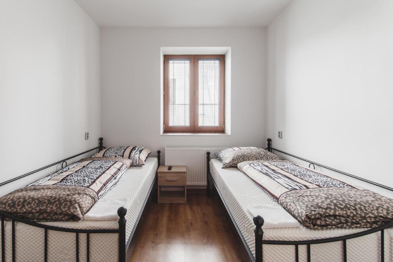 Villa U Areny Острава Екстериор снимка